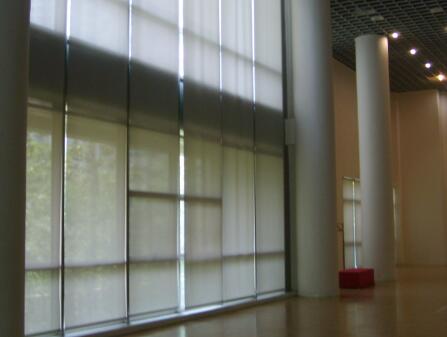 室內電動窗簾